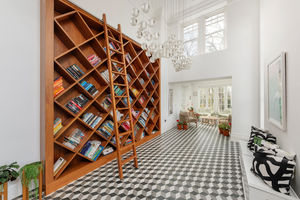 Photo 8- click for photo gallery